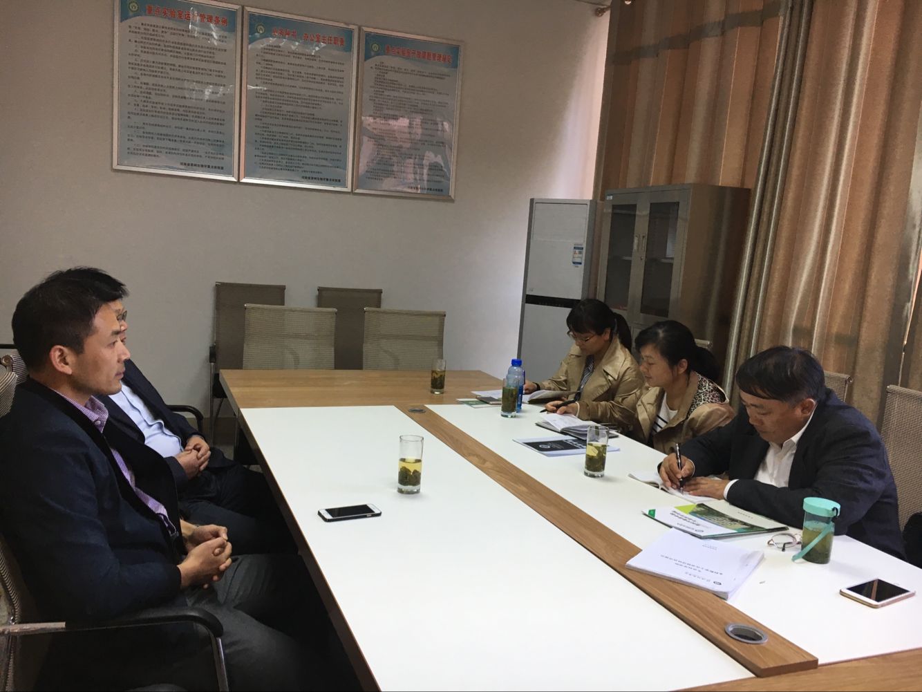 洛阳师范学院皇冠集团网站.png